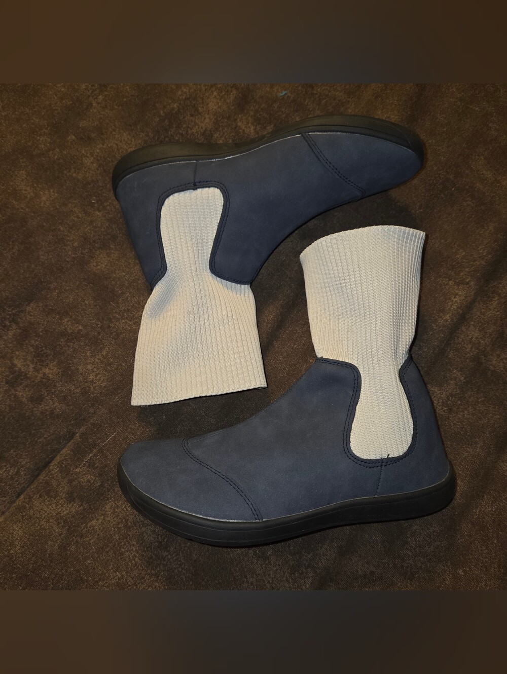 Whitin Barefoot Wide Chelsea Shoe Minimalist Knit Sock Cuff Women 7.5